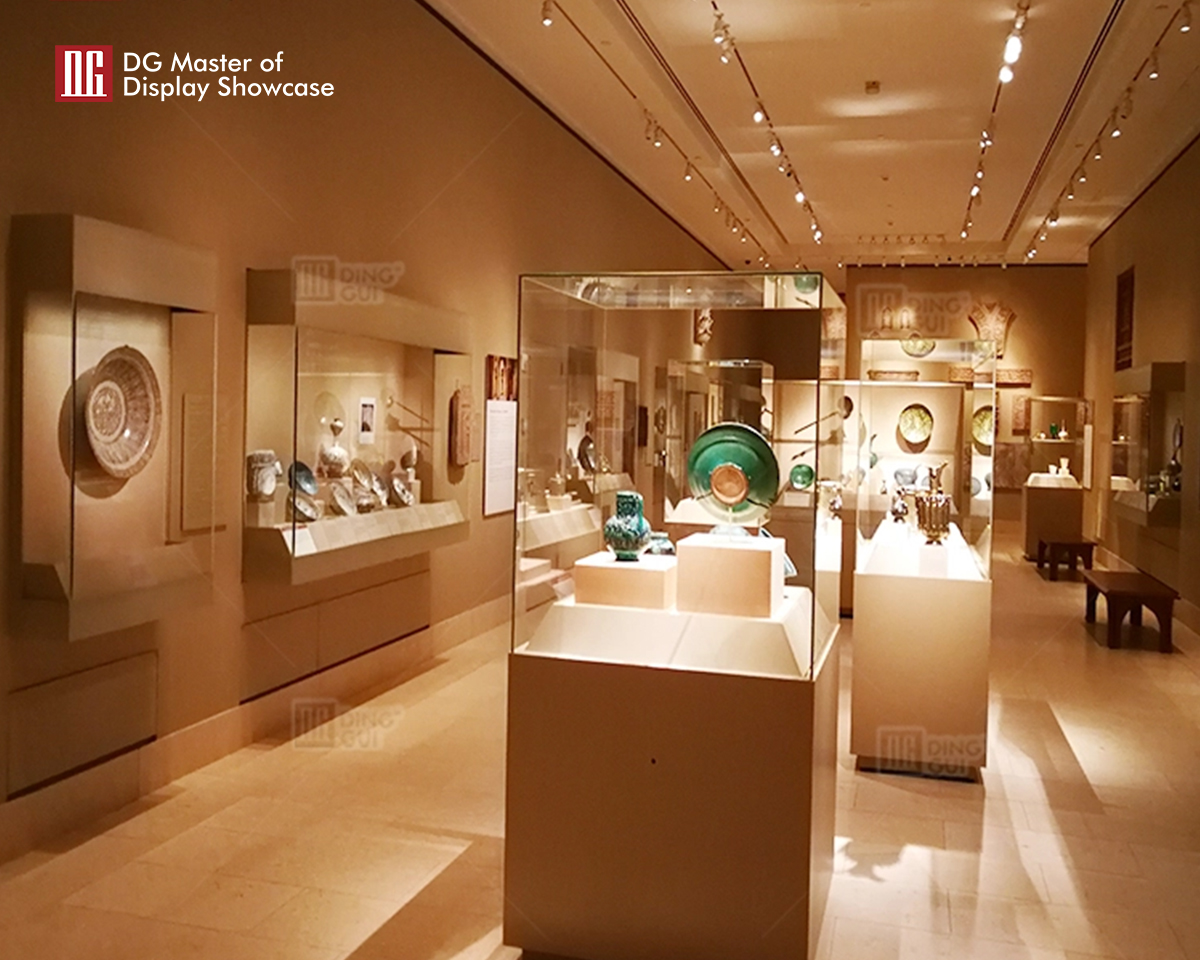 DG Showcase High End Museum Antique Display Showcase Custom Cabinets Modern Design Solutions 10