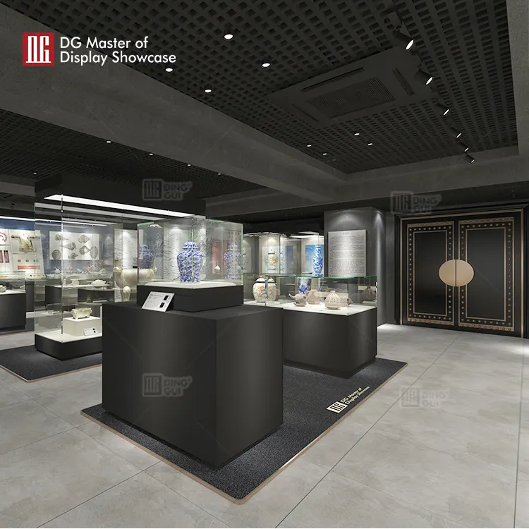 Custom portable museum display cases with custom services Manufacturer | DG Display Showcase 2