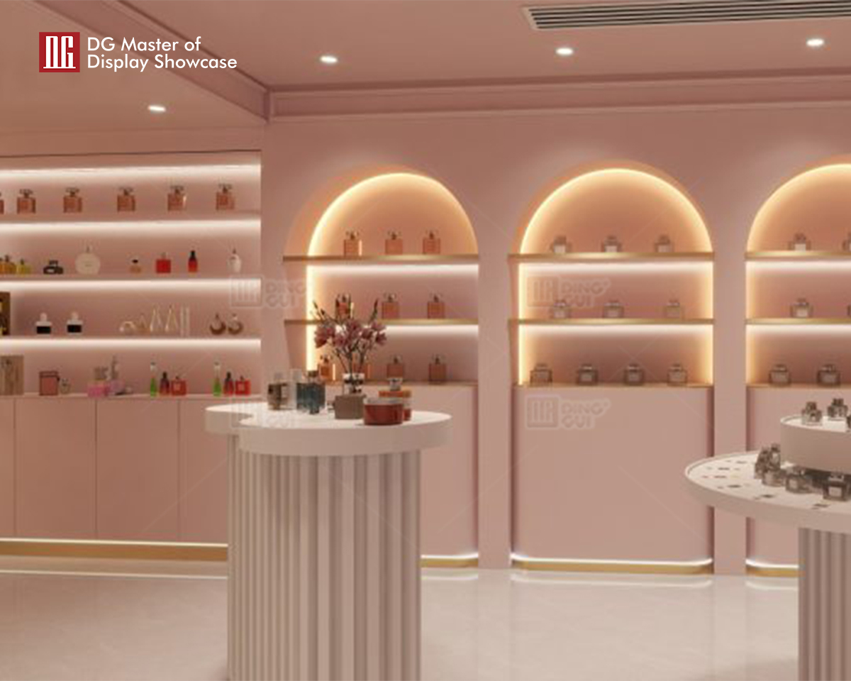 DG Showcase brugerdefineret luksus parfumebutik design med møbler fra Kina 9