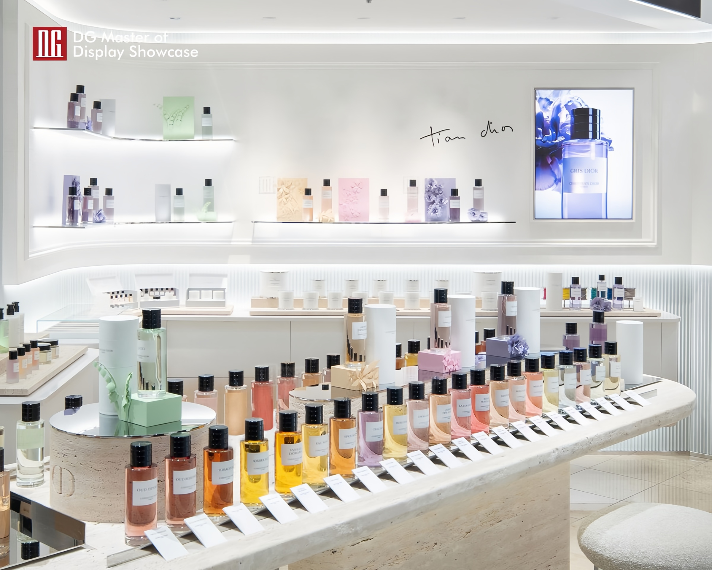 عرض DG للعطور الراقية، عرض مخصص 8