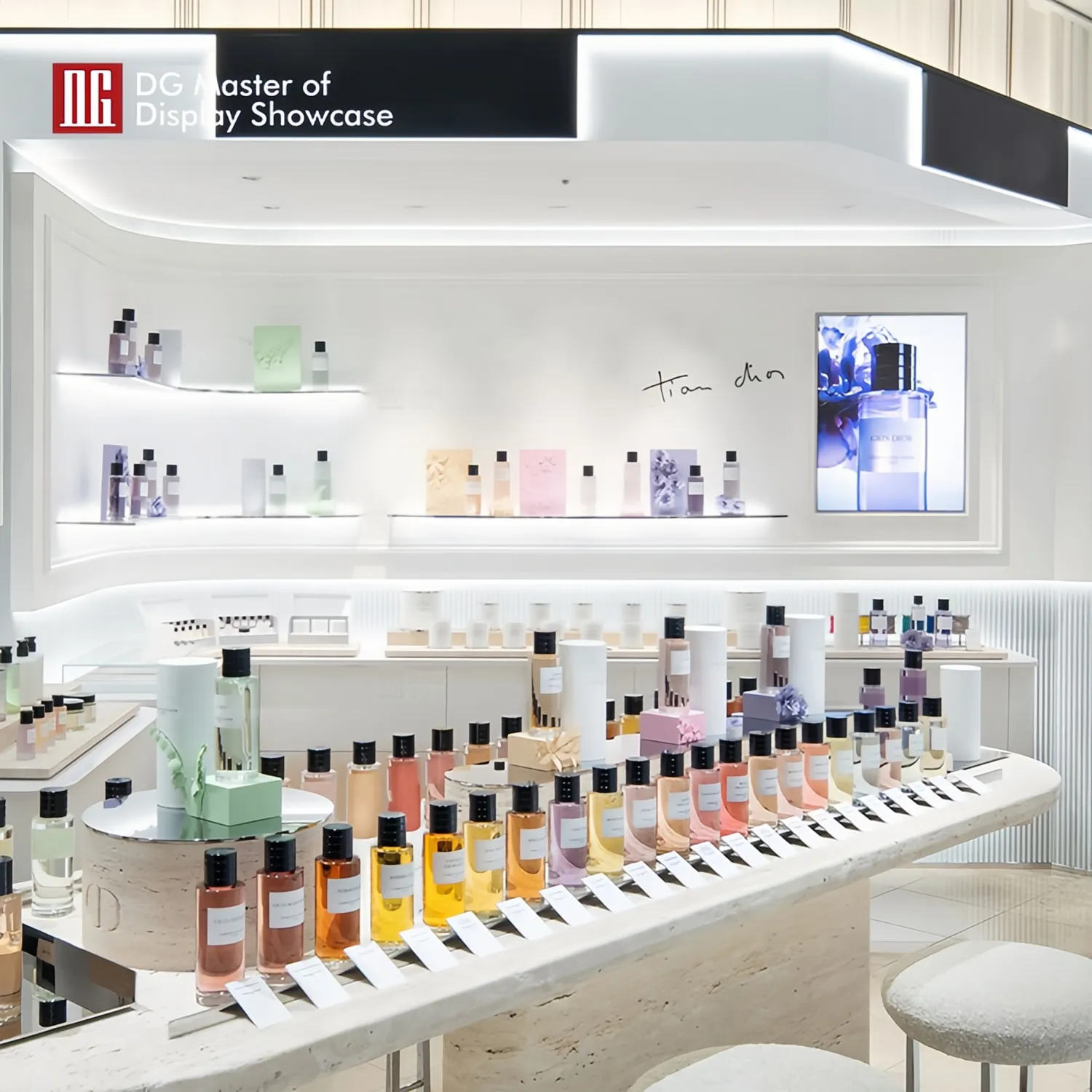 Custom Perfume Kiosk Suppliers design solution Manufacturer | DG Display Showcase 3