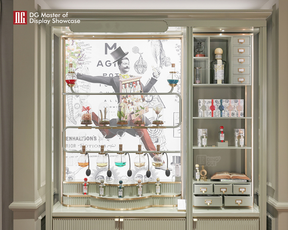 DG Showcase Parfumebutik Display Showcase Moderne Design Til Salg 9