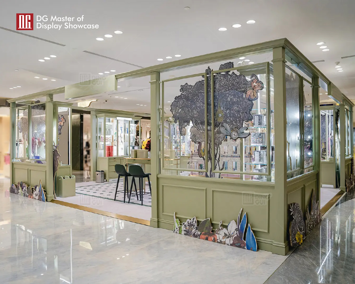 အတွင်းခန်းဒီဇိုင်းအတွက် DG Showcase အံဝင်ခွင်ကျ ရေမွှေးပြကွက် Showcase Cabinets 10