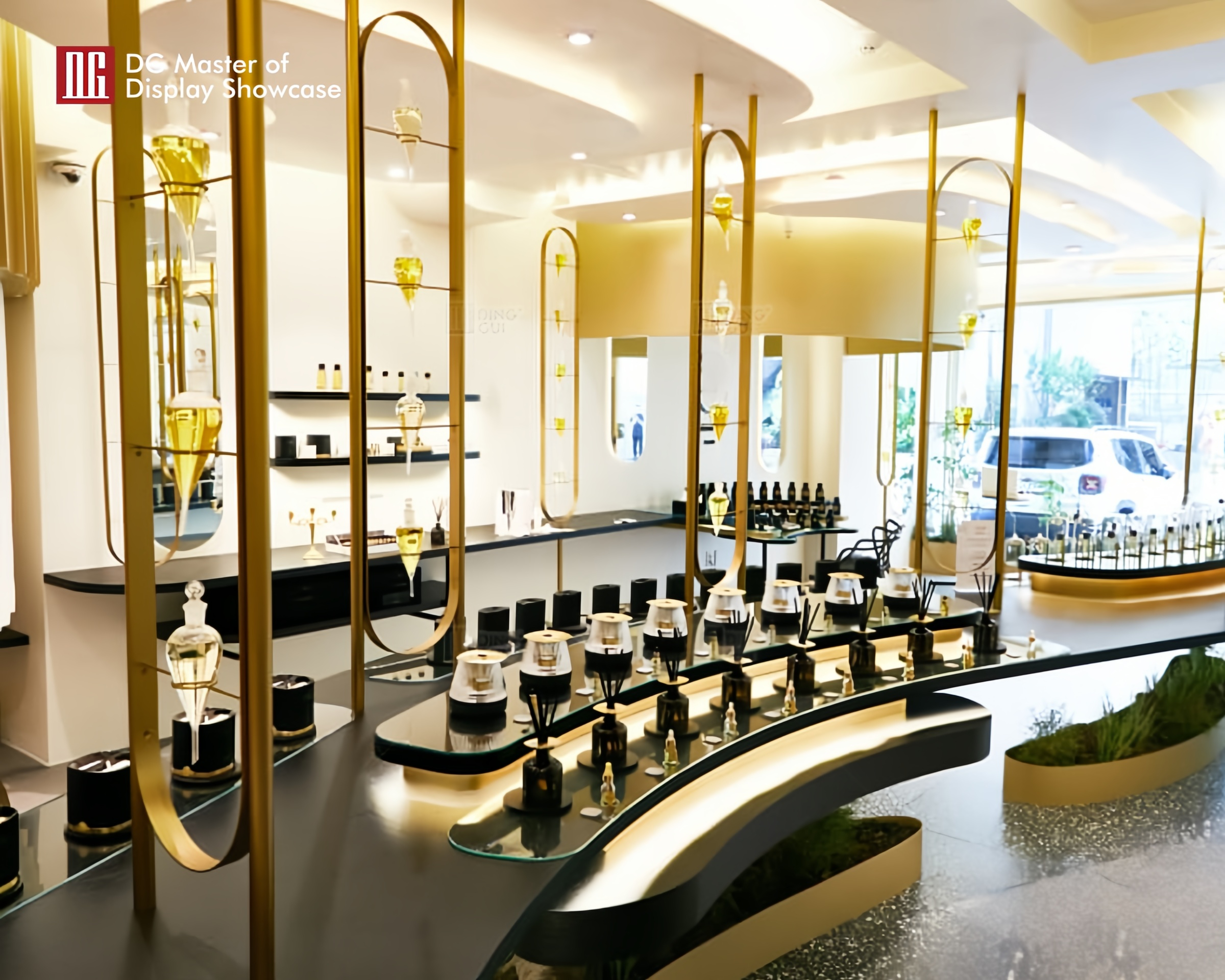 Custom fragrance counters design solution Manufacturer | DG Display Showcase 7