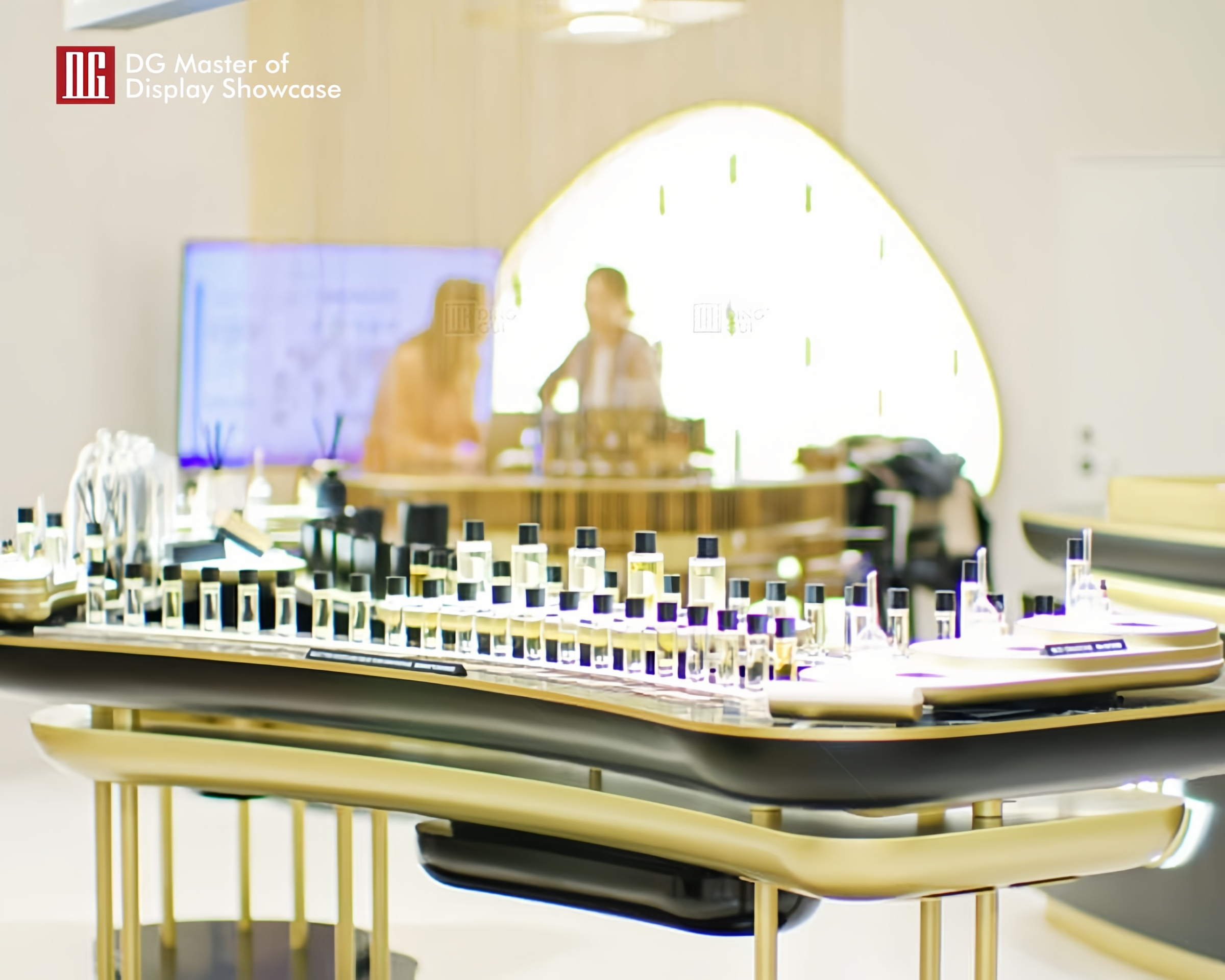 Custom fragrance counters design solution Manufacturer | DG Display Showcase 8