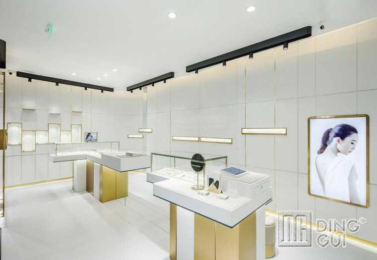 DG Showcase Luxusný jedinečný klenotnícky obchod predstavuje vysoko kvalitný interiérový dizajn 4