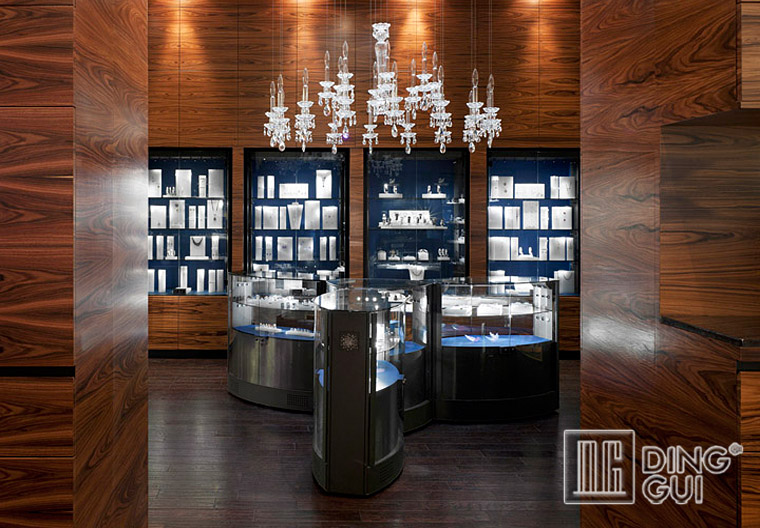 DG Showcase Luksus smykkemontre i glas til salg 6