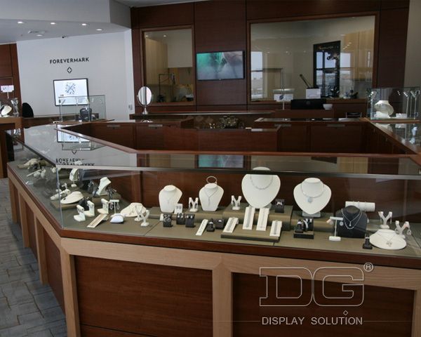 oem & odm Display Showcase Manufacturer design solution | DG Display Showcase 4