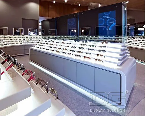 DG Showcase High End Showcase Wooden Eyeglass Luxury Display Cases Manufacturer 1