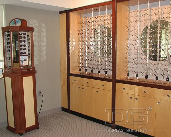 DG Showcase Nature Wood Optical Display Case Luxury Showcase Store Design 1