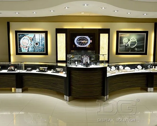 DG Showcase Novissimae Marcae Horologiorum Tabernae Showcase ad Ornamentum Luxuriosum 1