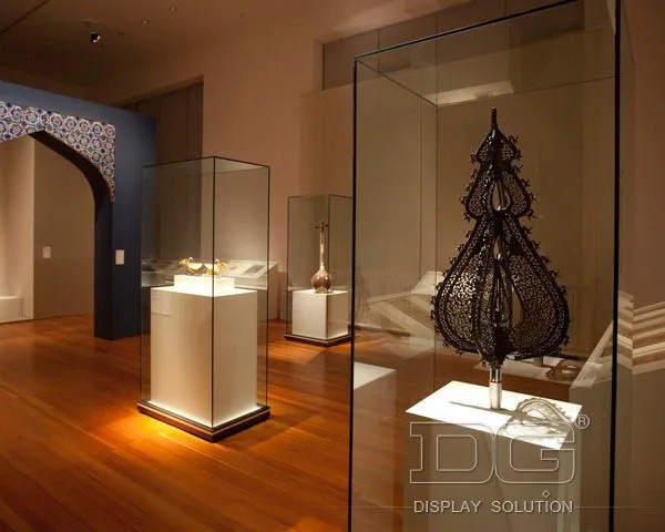 DG Showcase Quality Art Museum Display Showcase Microclimate Control Design 1