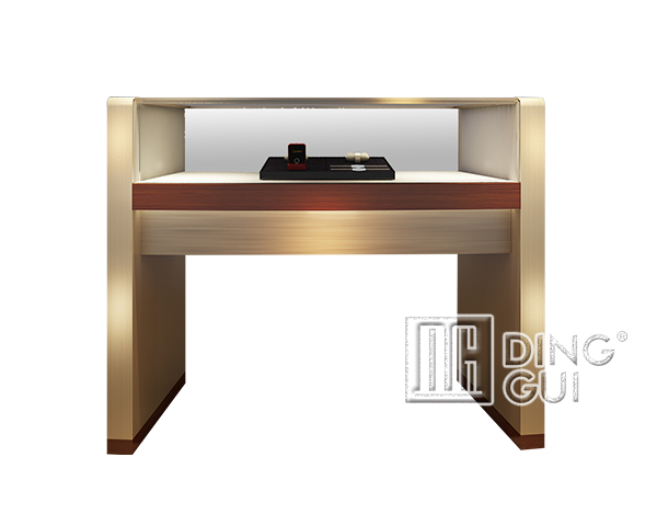  Čierna vitrína na šperky z číreho skla s možnosťou sedenia 