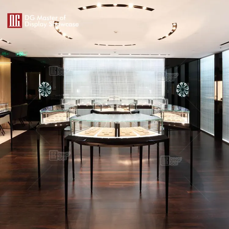 Luxury Jewelry Display with Premium Materials 4