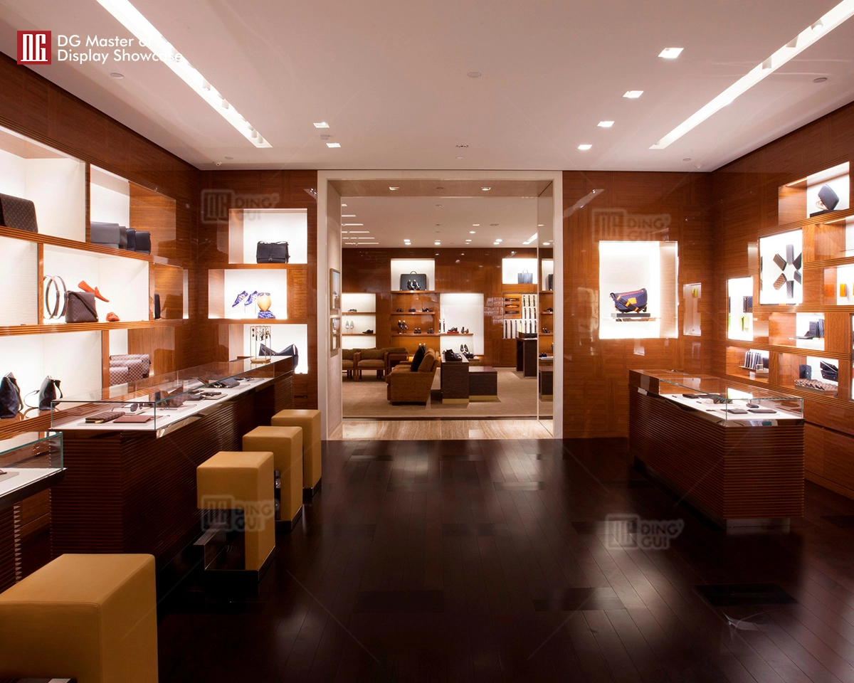 DG Showcase High quality vintage showcase jewelry solid wood 1