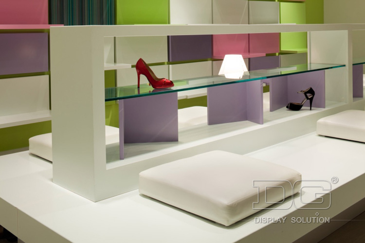Fashion Shoe Shop Design