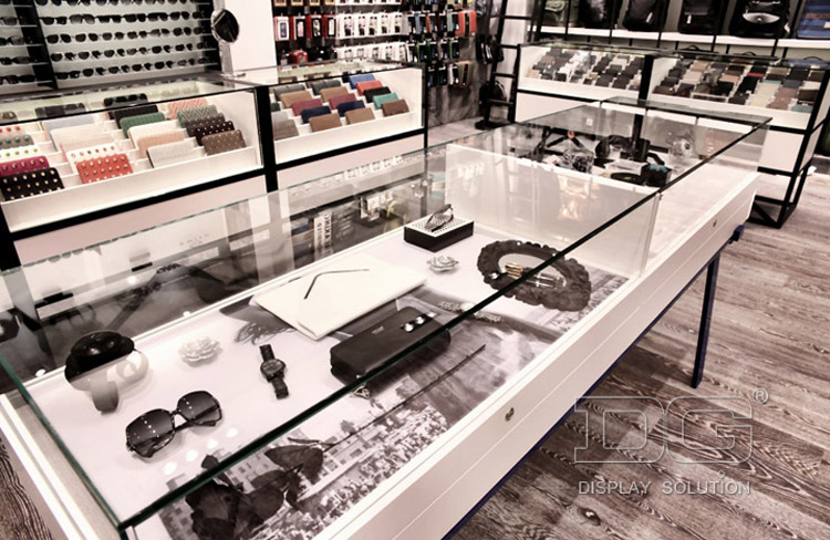  Λευκός Ξύλινος Πάγκος Μπουτίκ 