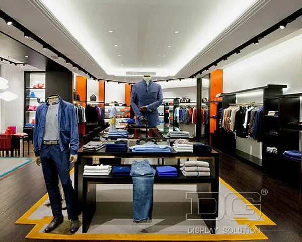 GR79 Dřevěný popový stojan na oblečení 1