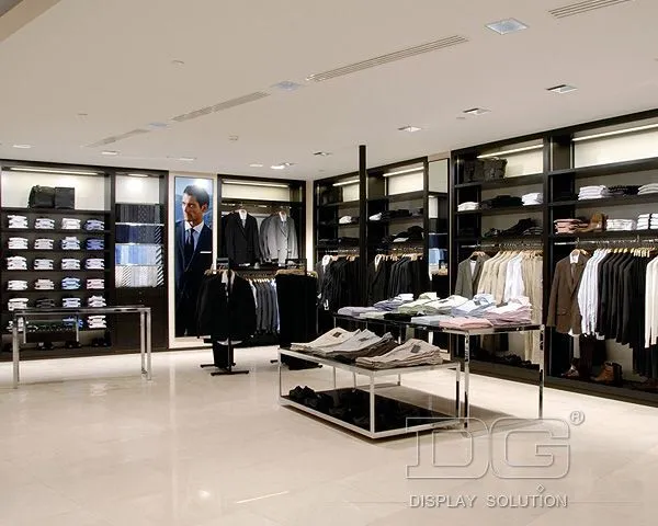 GR84 Έπιπλα Καταστήματος Πολυτελών Ρούχων 1