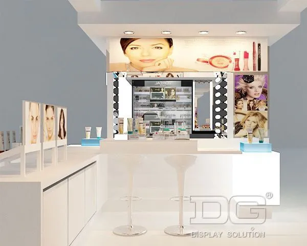 CM45 Χρυσή και Λευκή Πολυτελής Βάση Καλλυντικών 1