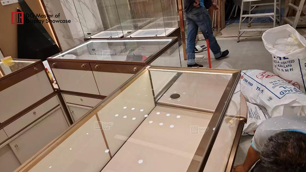 Chow Tai Fook High-End Luxury Jewelry Brand Showcase Project 8