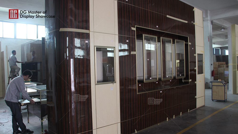 Projekt für eine exklusive Schmuckausstellung einer Luxusmarke in Bahrain 9