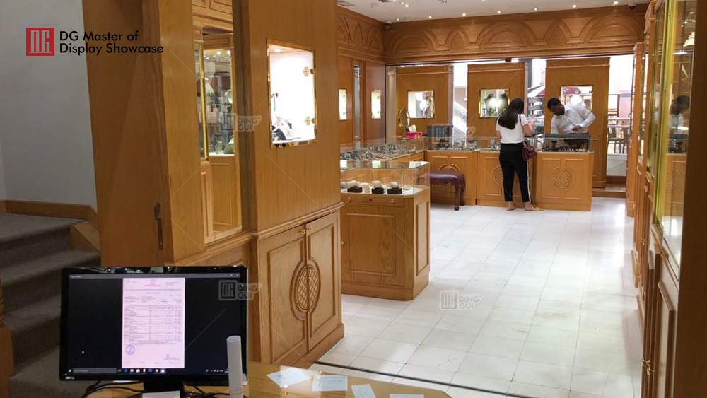 Projekt für eine exklusive Schmuckausstellung einer Luxusmarke in Bahrain 2