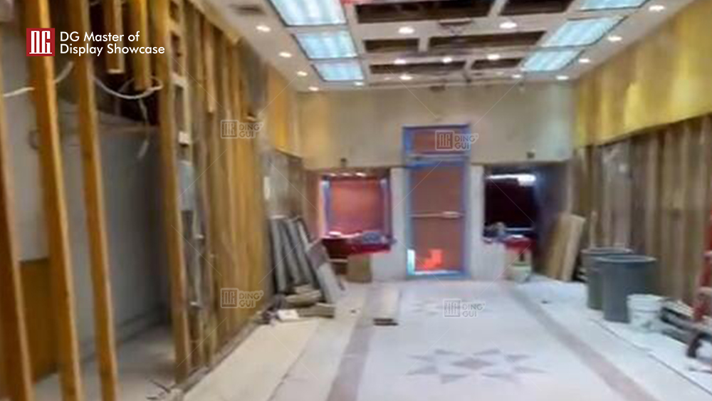 Projekt vitríny pro luxusní klenotnictví v USA 2