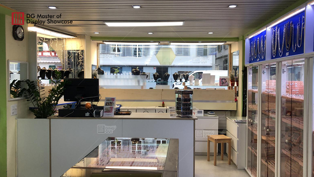 Projekt für eine exklusive Schmuckausstellung in der Schweiz 2