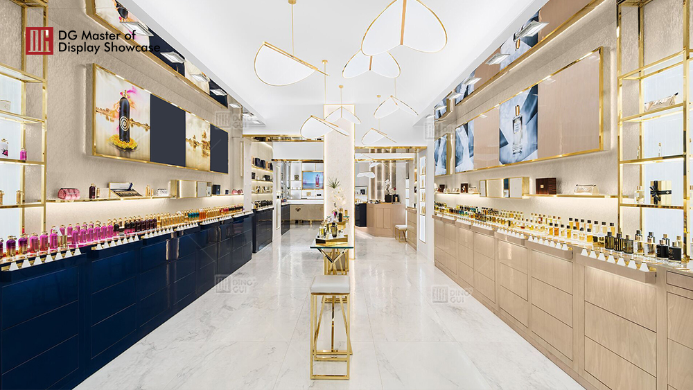 Projet fir e Luxus-Parfum-Vitrine op Franséisch 2