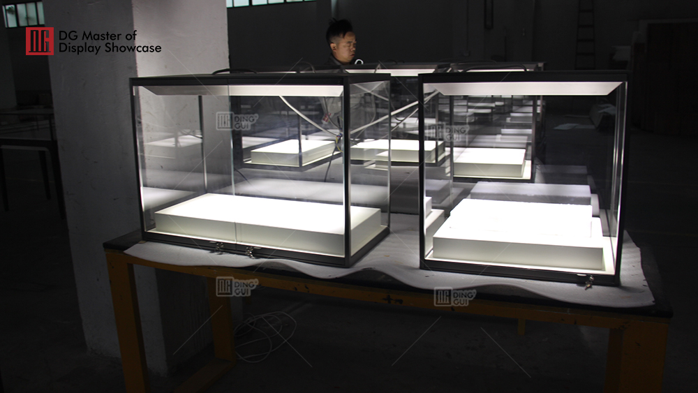 Projekt für eine exklusive Schmuckausstellung in Dubai 8