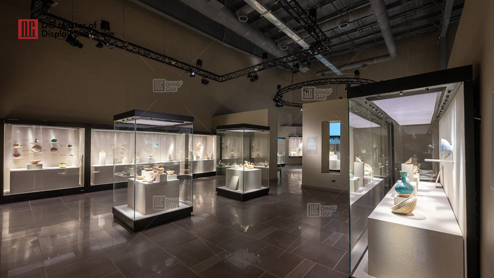 Saudi Museum Display Showcase Project 11