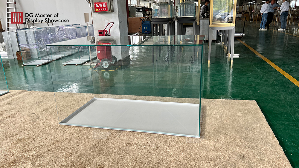 Nationalmuseum-Showcase-Projekt auf Französisch 6