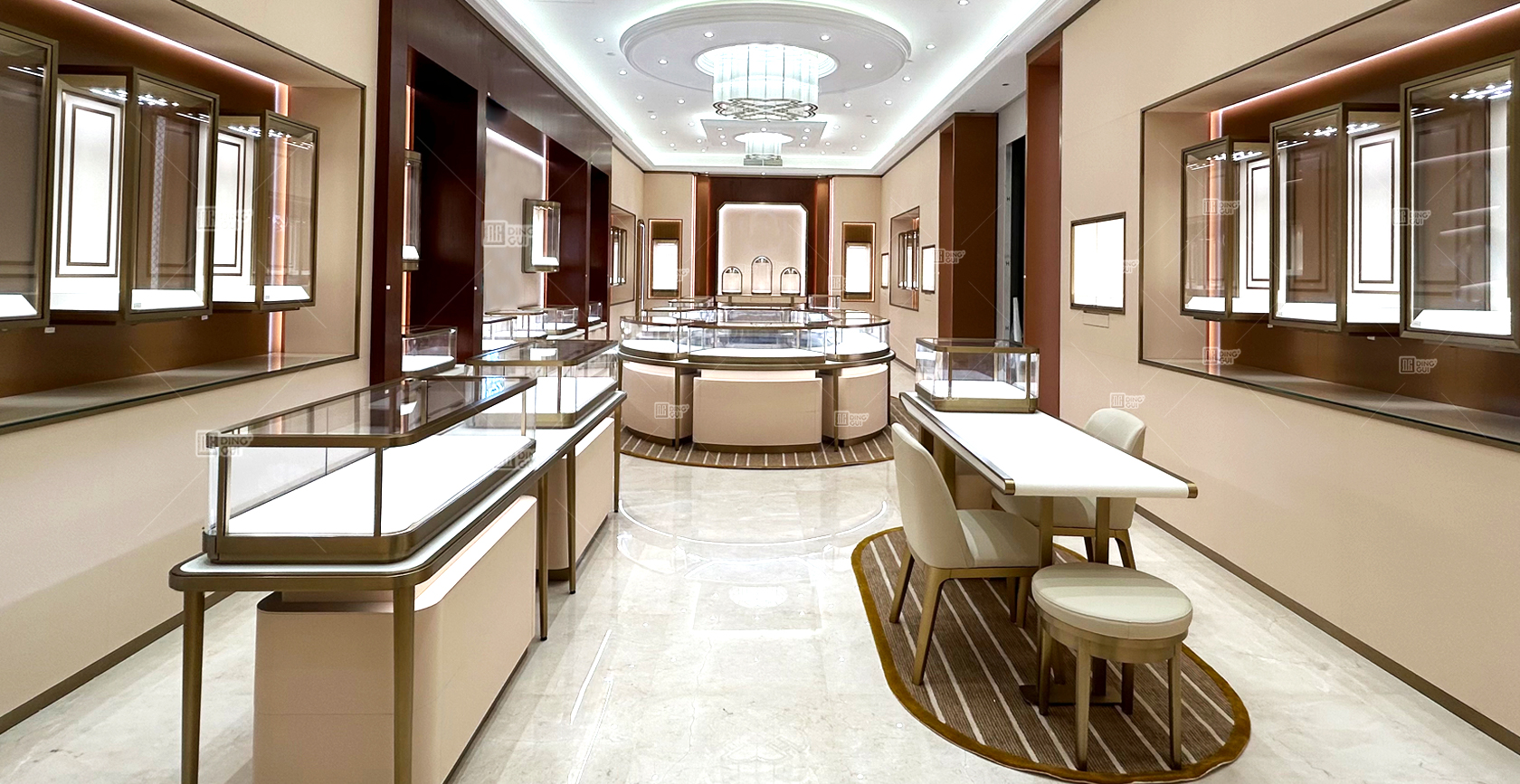 The innovative transformation of a century-old jewelry brand 2