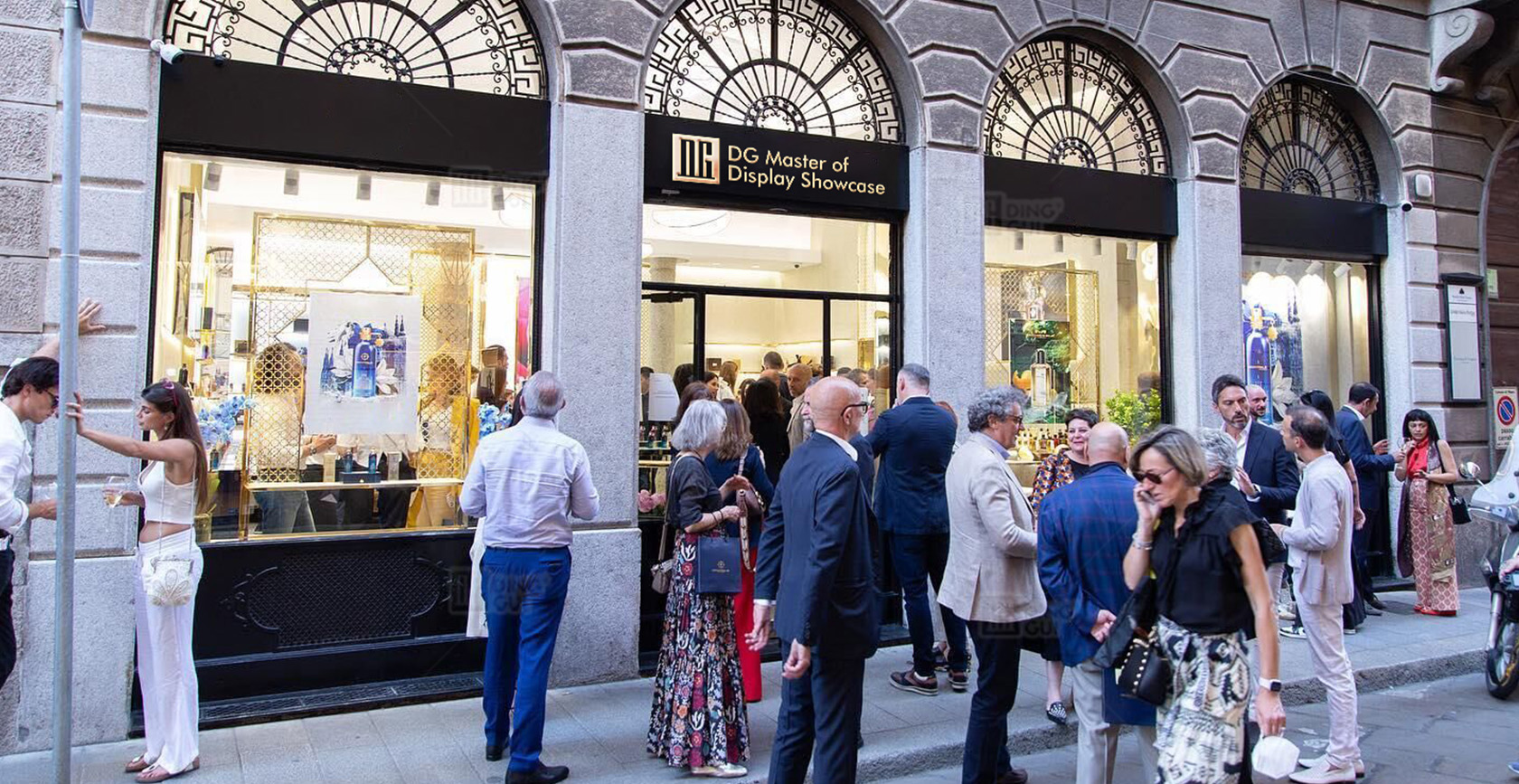 French International High-end Luxury Perfume Chain Brand Project 1