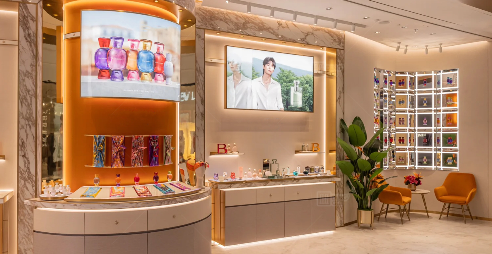 Tindahan ng Italian High-End Perfume Brand 1