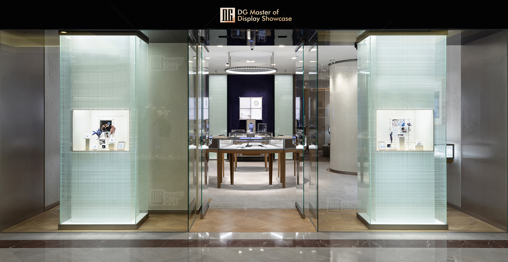 Frankrijk De Beers High-End Sieraden Project 1