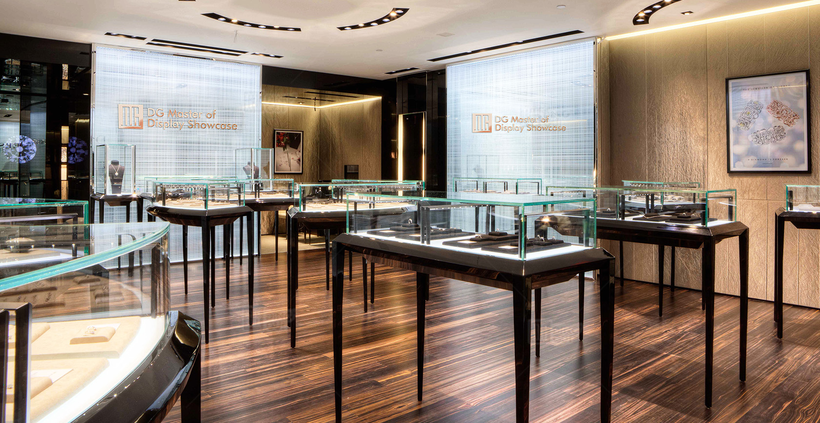 Frankrijk De Beers High-End Sieraden Project 2