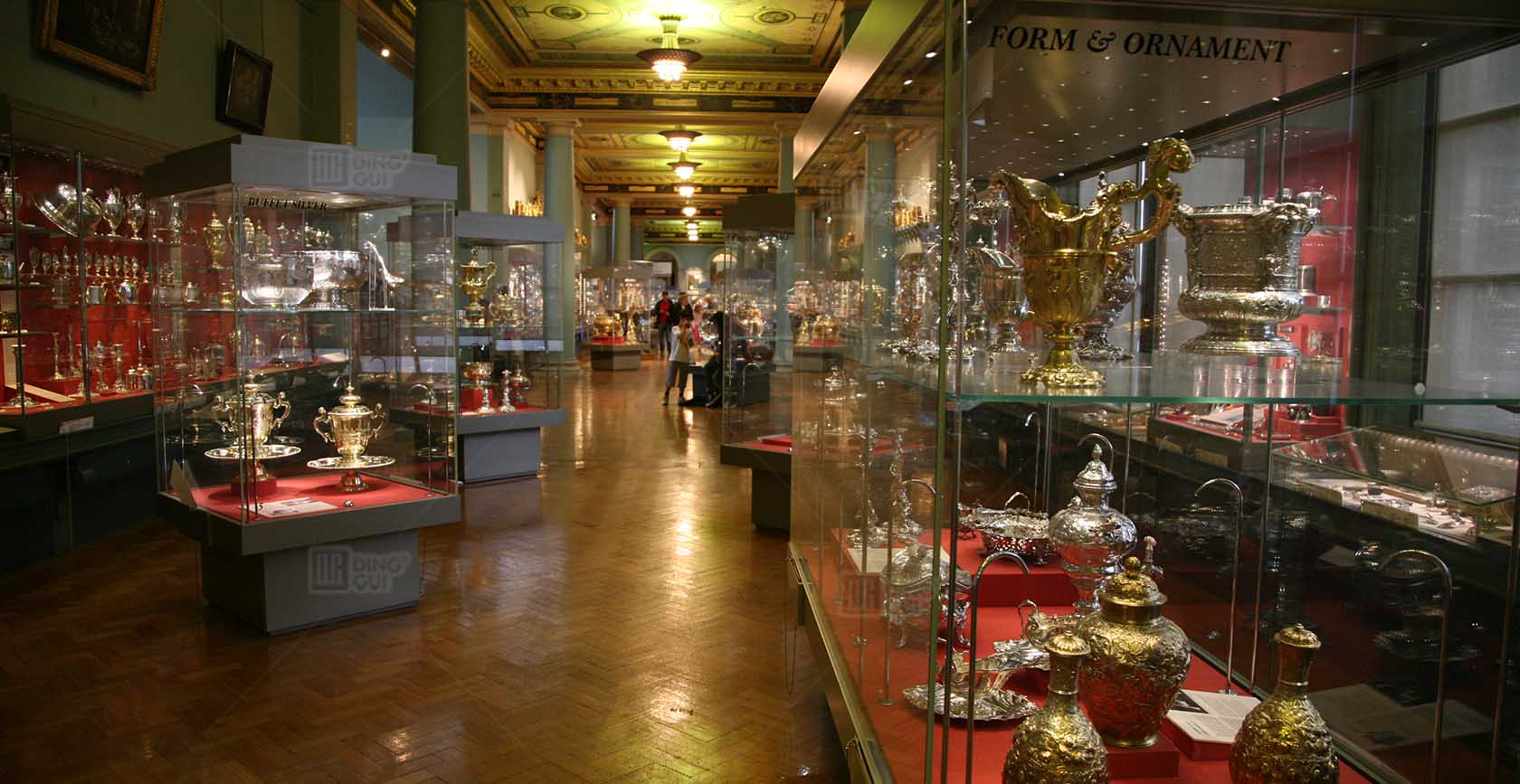 Victoria and Albert Museum (V&A) 4