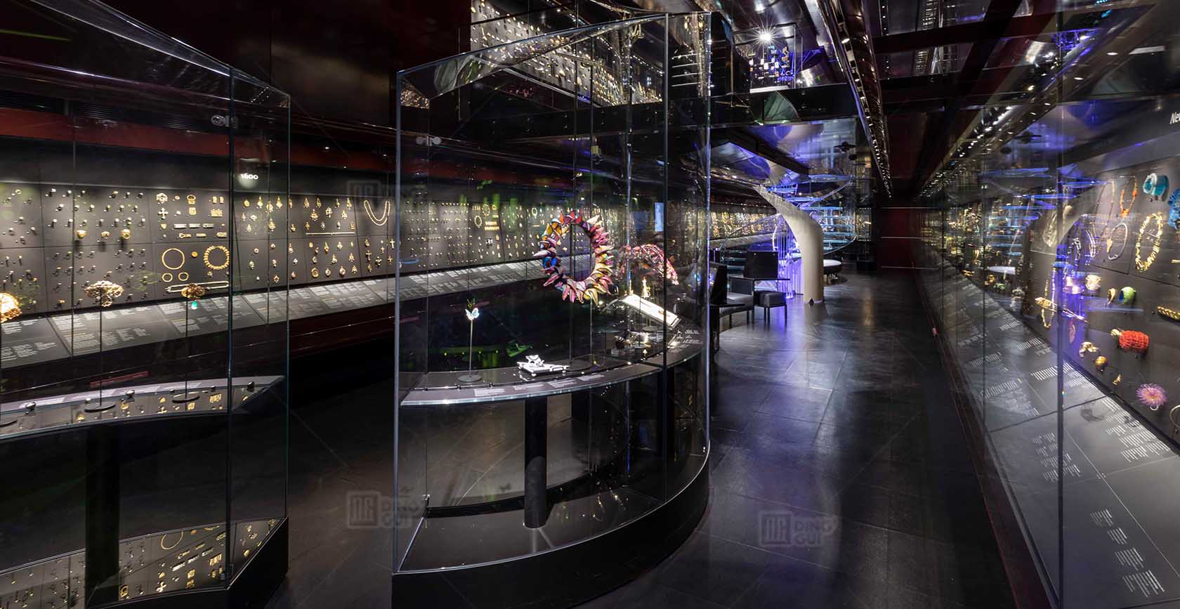 Victoria and Albert Museum (V&A) 2