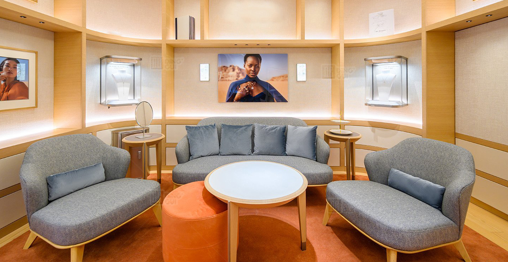 Švýcarský obchod s luxusními šperky a prémiovými hodinkami 6