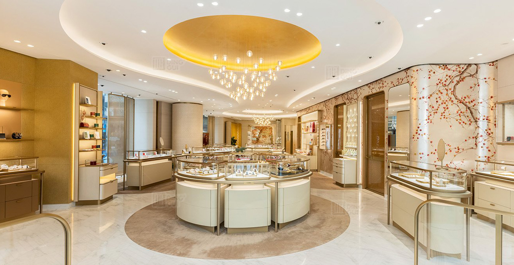 Hochwertiges Schmuckpräsentationsprojekt in Italien 1