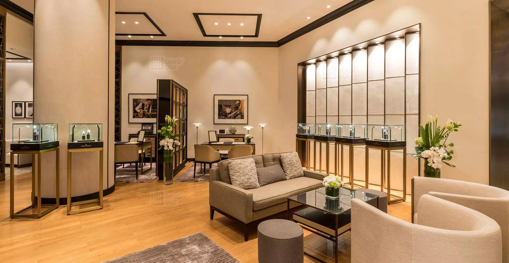 Luxusní švýcarský obchod s hodinkami 6