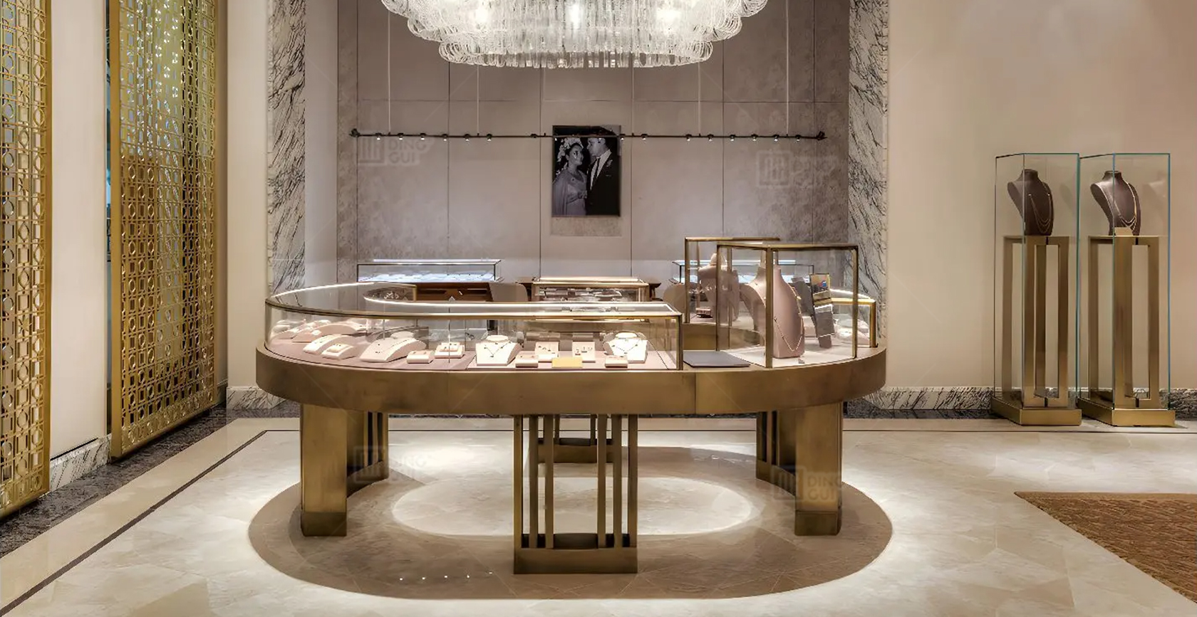 High-end Jewelry Brand Display Cabinets In Italy 3