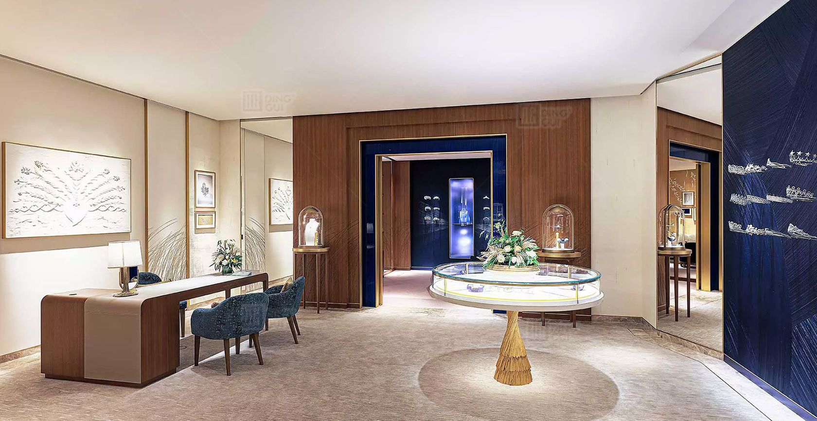 Unique French Jewelry and Watch Brand Store 3