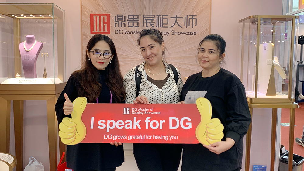 Sammanfattning av Canton Fair: Hur leder DG trenderna inom smyckesutställning? 1