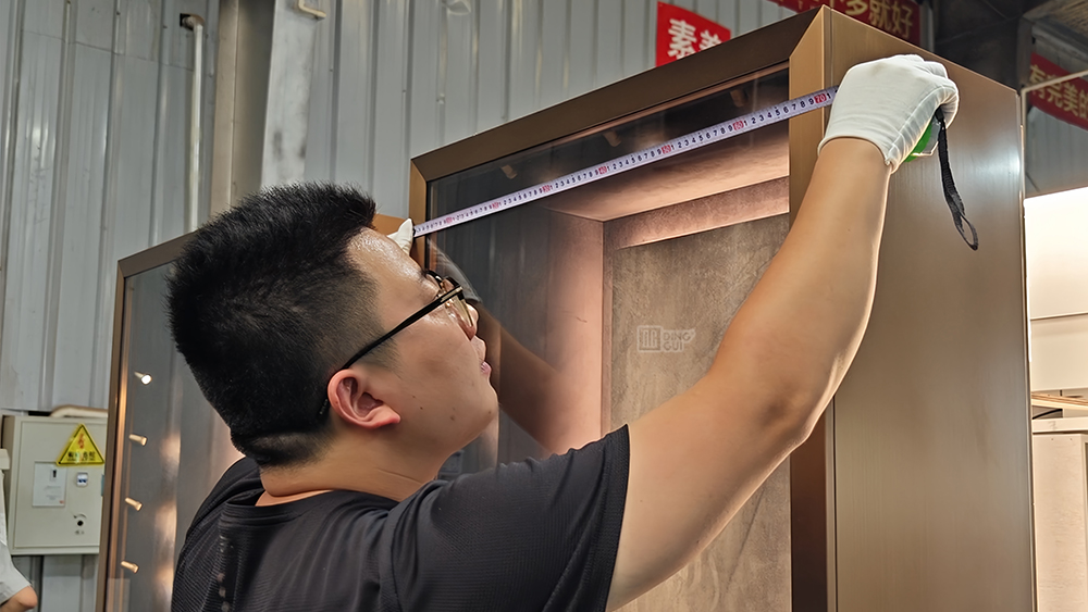 DG 25 Χρόνια Δεξιοτεχνίας και Περιβαλλοντικής Δέσμευσης Διαμορφώνοντας Οθόνες Υψηλής Ποιότητας 1