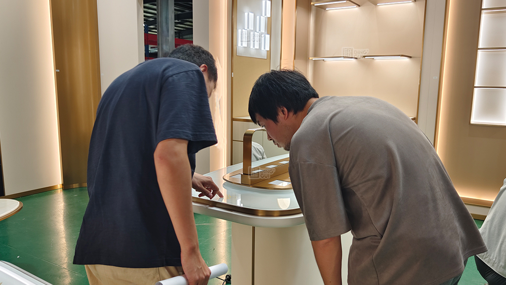 DG dizaynı keyfiyyətlə birləşdirir, hər bir detalda mükəmməlliyə çalışır 2