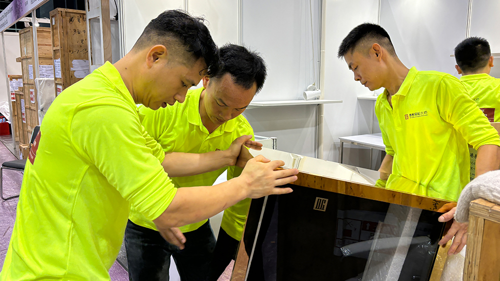 Jewelry Celebration: DG's Artisan Presentation 1