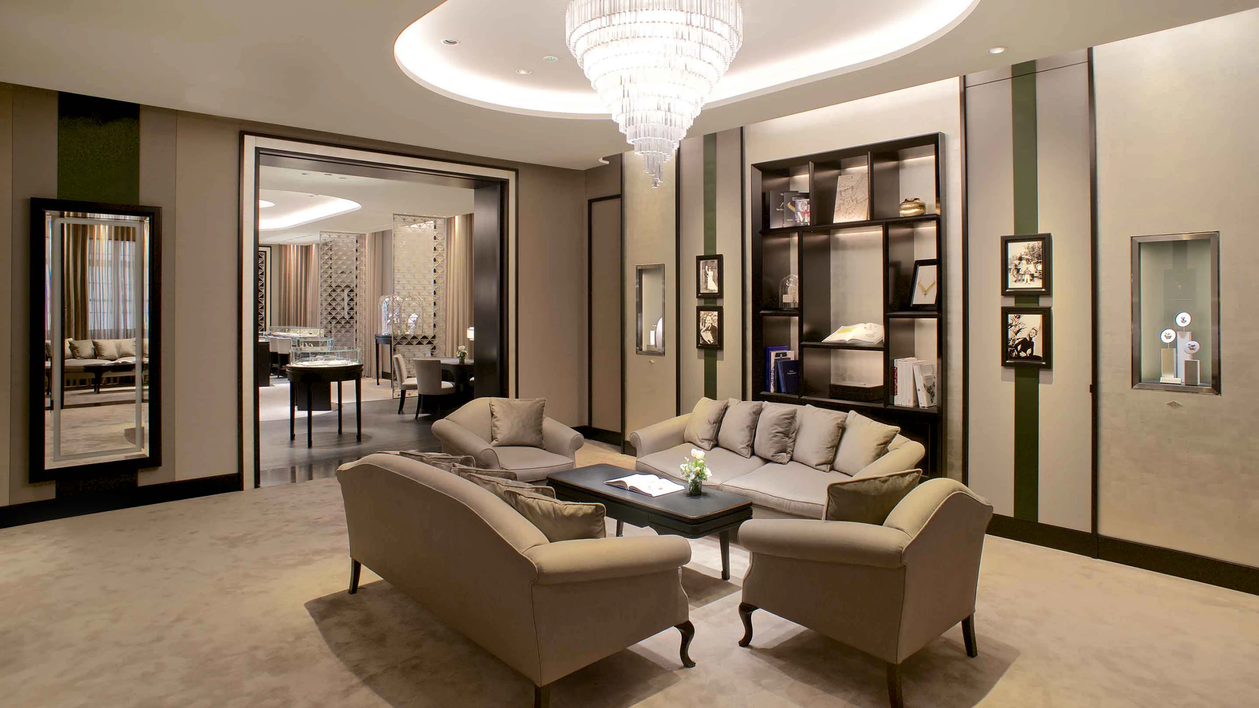 Hur man designar en exklusiv juvelerarbutik 2